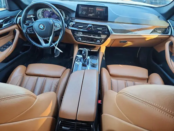 WBAJE7C52KWW05057 2019 BMW 5ER - Image 8
