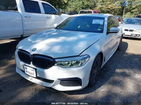 WBAJE7C52KWW14938 2019 BMW 5ER - Image 2