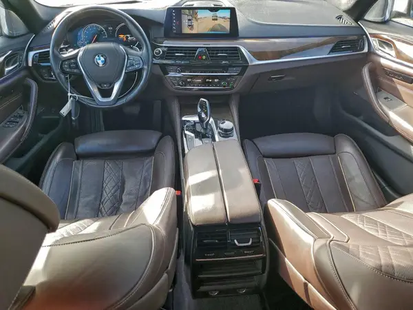 WBAJE7C53JG891445 2018 BMW 5ER - Image 8