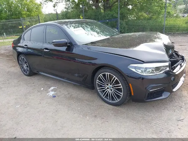 WBAJE7C53JG892482 2018 BMW 5ER - Image 1