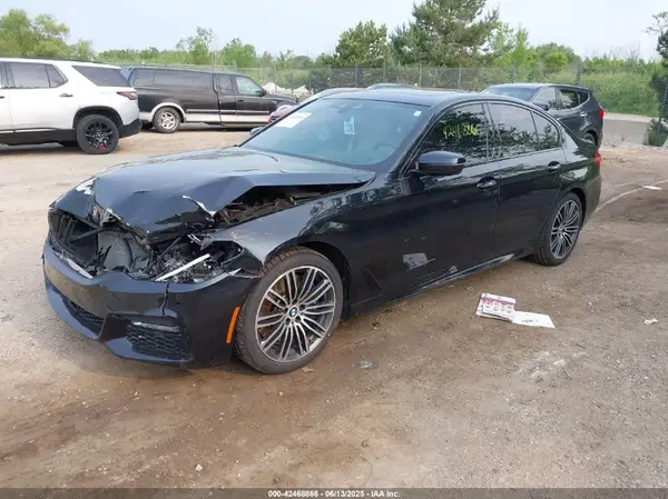 WBAJE7C53JG892482 2018 BMW 5ER - Image 2
