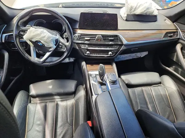 WBAJE7C53JWC54841 2018 BMW 5ER - Image 8