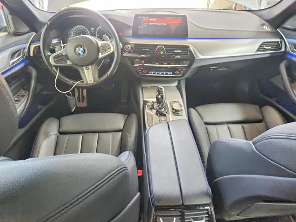 WBAJE7C53JWC57755 2018 BMW 5ER - Image 8