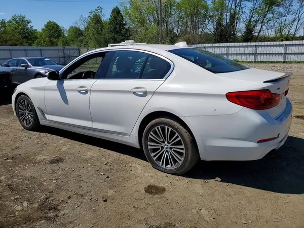 WBAJE7C53KWW08453 2019 BMW 5ER - Image 2