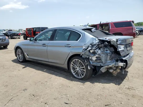 WBAJE7C53KWW13250 2019 BMW 5ER - Image 2
