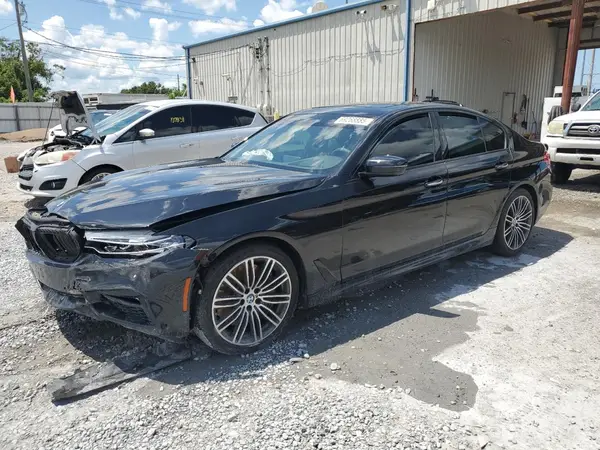 WBAJE7C54JWC55027 2018 BMW 5ER - Image 1