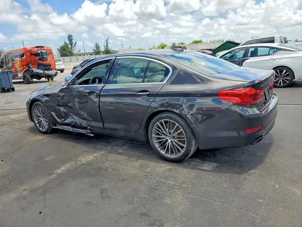 WBAJE7C54JWC56565 2018 BMW 5ER - Image 2