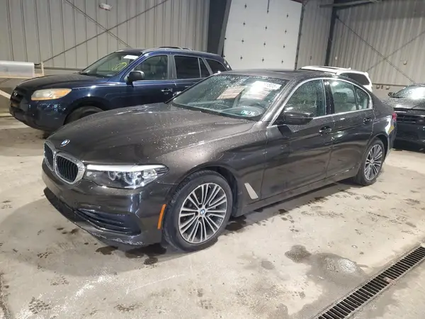 WBAJE7C54KWD55016 2019 BMW 5ER - Image 1