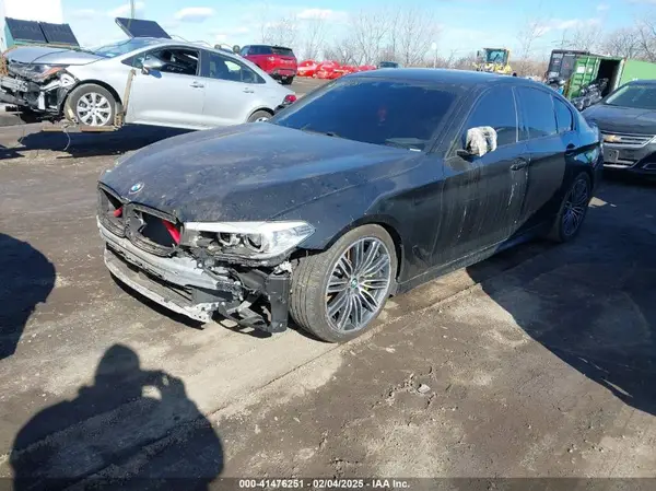 WBAJE7C54KWD55100 2019 BMW 5ER - Image 2
