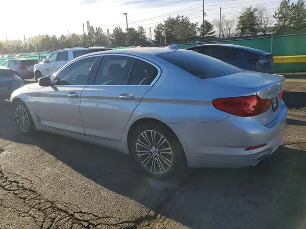 WBAJE7C54KWW21874 2019 BMW 5ER - Image 2