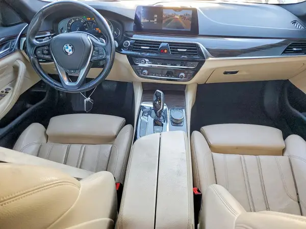 WBAJE7C54KWW21874 2019 BMW 5ER - Image 8