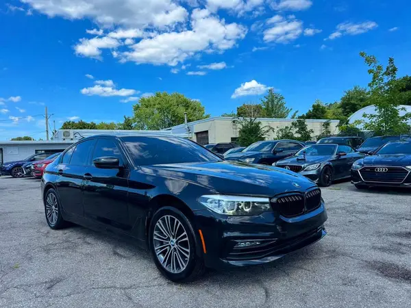 WBAJE7C55JG891091 2018 BMW 5ER - Image 1