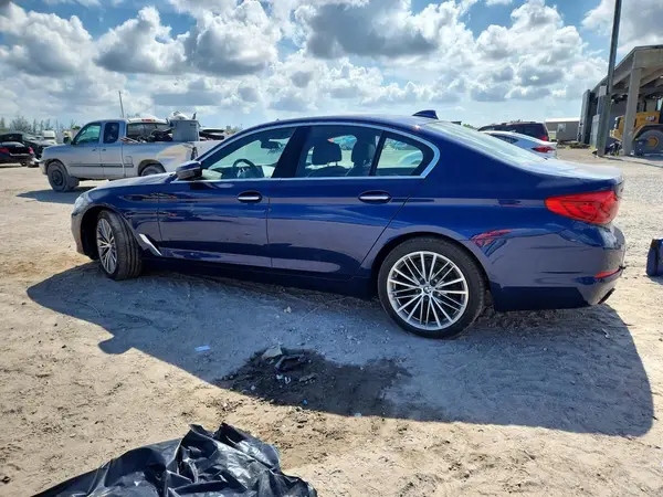 WBAJE7C55JG891379 2018 BMW 5ER - Image 2