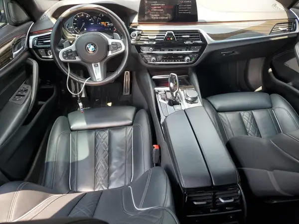 WBAJE7C55KWW20197 2019 BMW 5ER - Image 8