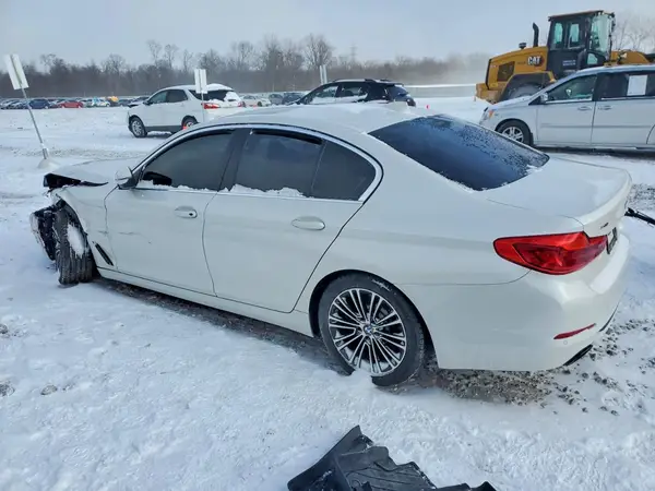 WBAJE7C55KWW21253 2019 BMW 5ER - Image 2