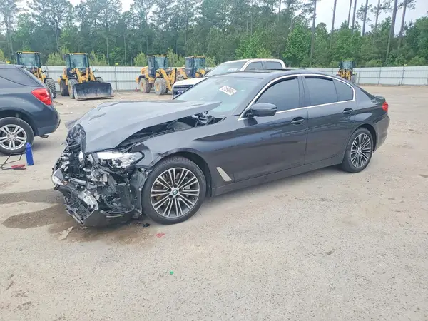 WBAJE7C55KWW37713 2019 BMW 5ER - Image 1