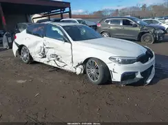 WBAJE7C55KWW39929 2019 BMW 5ER