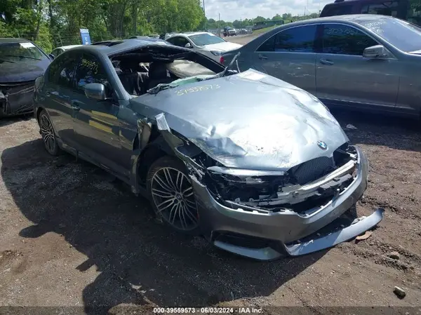 WBAJE7C56JWC54588 2018 BMW 5ER - Image 1