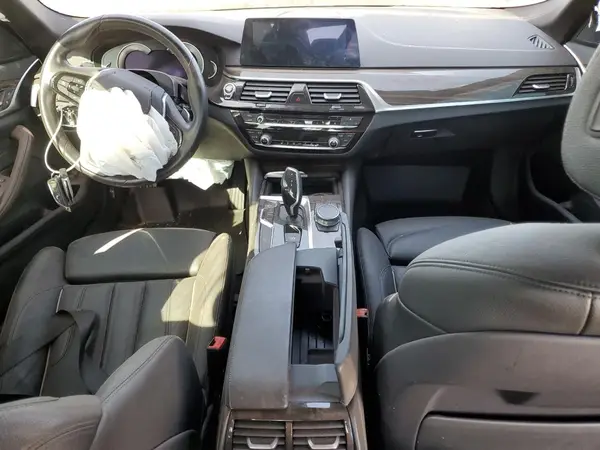 WBAJE7C56JWC54882 2018 BMW 5ER - Image 8