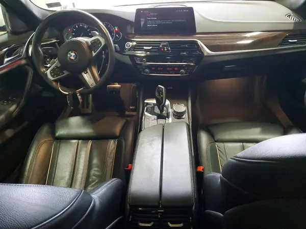 WBAJE7C56JWC55403 2018 BMW 5ER - Image 8