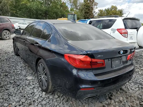 WBAJE7C56JWC56034 2018 BMW 5ER - Image 2
