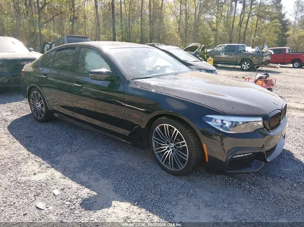 WBAJE7C56JWC57765 2018 BMW 5ER - Image 1