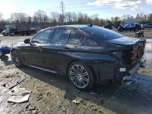 WBAJE7C56KWW29944 2019 BMW 5ER - Image 2