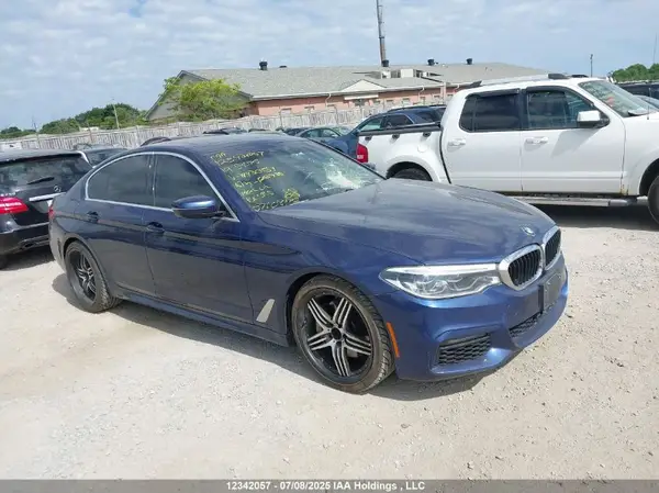 WBAJE7C56KWW43004 2019 BMW 5ER - Image 1