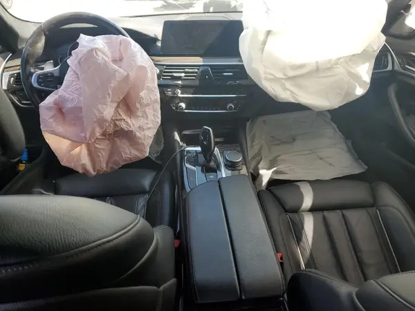 WBAJE7C57JWC56754 2018 BMW 5ER - Image 8