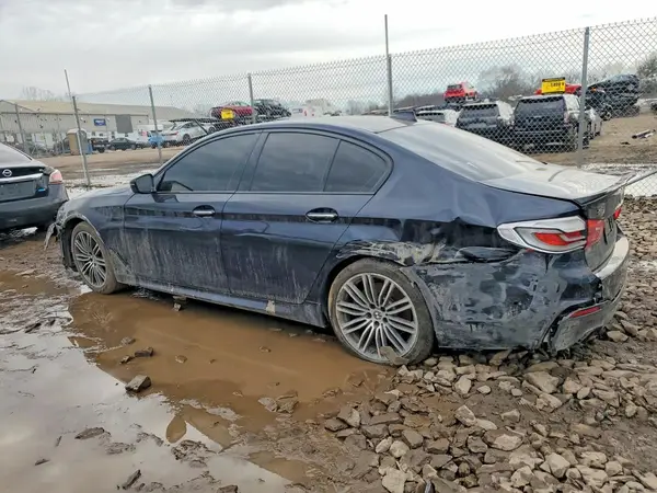 WBAJE7C57JWD53646 2018 BMW 5ER - Image 2