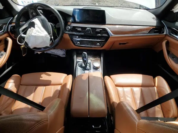 WBAJE7C57KWW21612 2019 BMW 5ER - Image 8