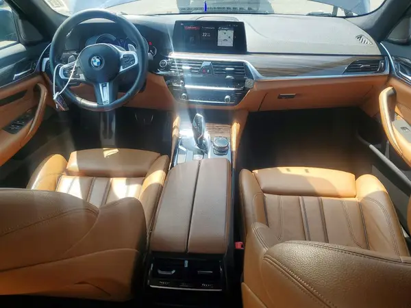 WBAJE7C57KWW24560 2019 BMW 5ER - Image 8