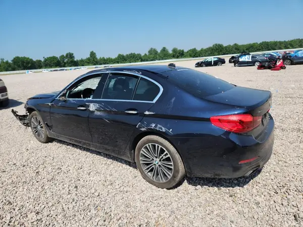 WBAJE7C58JWC56570 2018 BMW 5ER - Image 2
