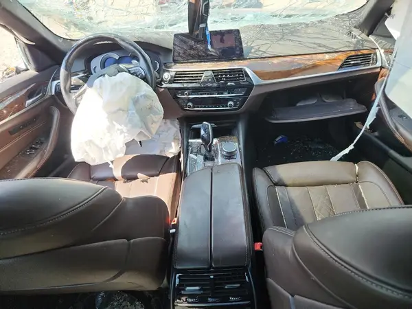 WBAJE7C58JWC56570 2018 BMW 5ER - Image 8