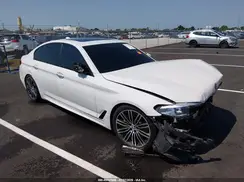 WBAJE7C58JWC56682 2018 BMW 5ER