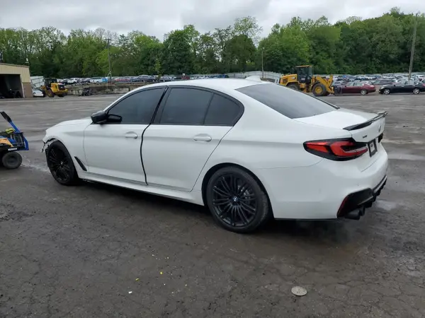 WBAJE7C58KWW37088 2019 BMW 5ER - Image 2
