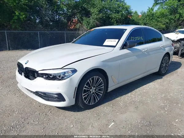 WBAJE7C59JG892017 2018 BMW 5ER - Image 2
