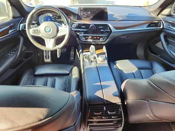 WBAJE7C59JWD52028 2018 BMW 5ER - Image 8