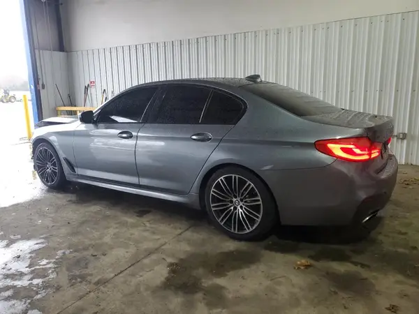 WBAJE7C59JWD52143 2018 BMW 5ER - Image 2