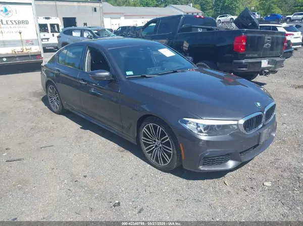 WBAJE7C59JWD52515 2018 BMW 5ER - Image 1