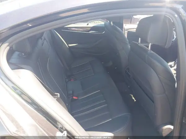 WBAJE7C59JWD52515 2018 BMW 5ER - Image 8