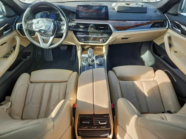 WBAJE7C59KWW08182 2019 BMW 5ER - Image 8