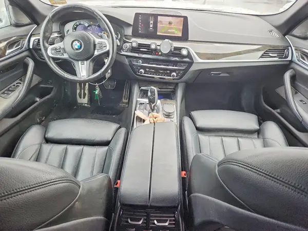 WBAJE7C59KWW09560 2019 BMW 5ER - Image 8
