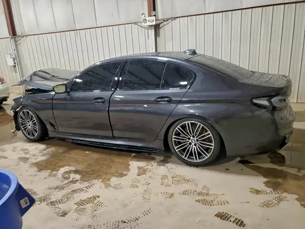 WBAJE7C59KWW12216 2019 BMW 5ER - Image 2