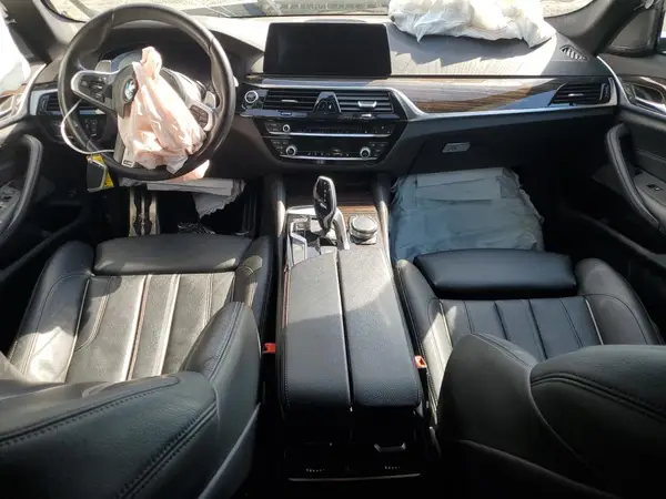 WBAJE7C59KWW44048 2019 BMW 5ER - Image 8