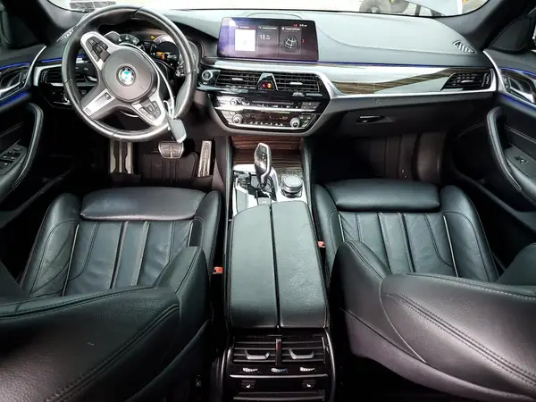 WBAJE7C5XJG892026 2018 BMW 5ER - Image 8