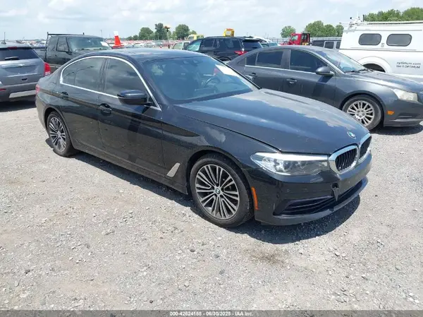 WBAJR3C03LCE03898 2020 BMW 5ER - Image 1
