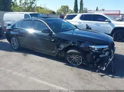 WBAJR3C03LWW76139 2020 BMW 5ER
