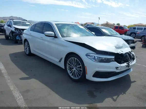 WBAJR3C04LCE17647 2020 BMW 5ER - Image 1
