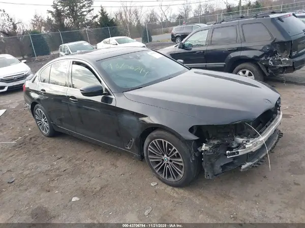 WBAJR3C06LWW74109 2020 BMW 5ER - Image 1